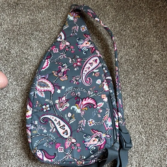 Retired Vera Bradley Limited Edition Breast Cancer Gray and Pink Floral Backpack - Picture 2 of 6